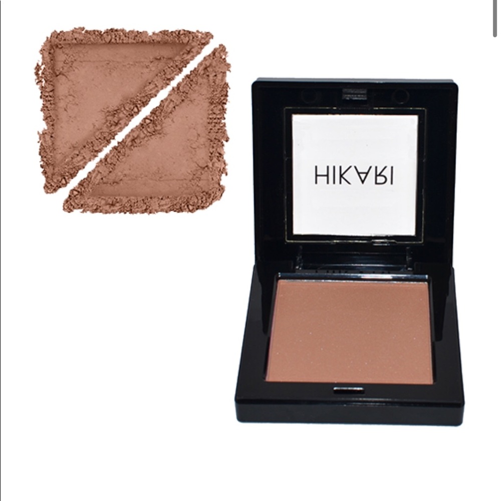 Hikari Blush in sunkissed brand new in box